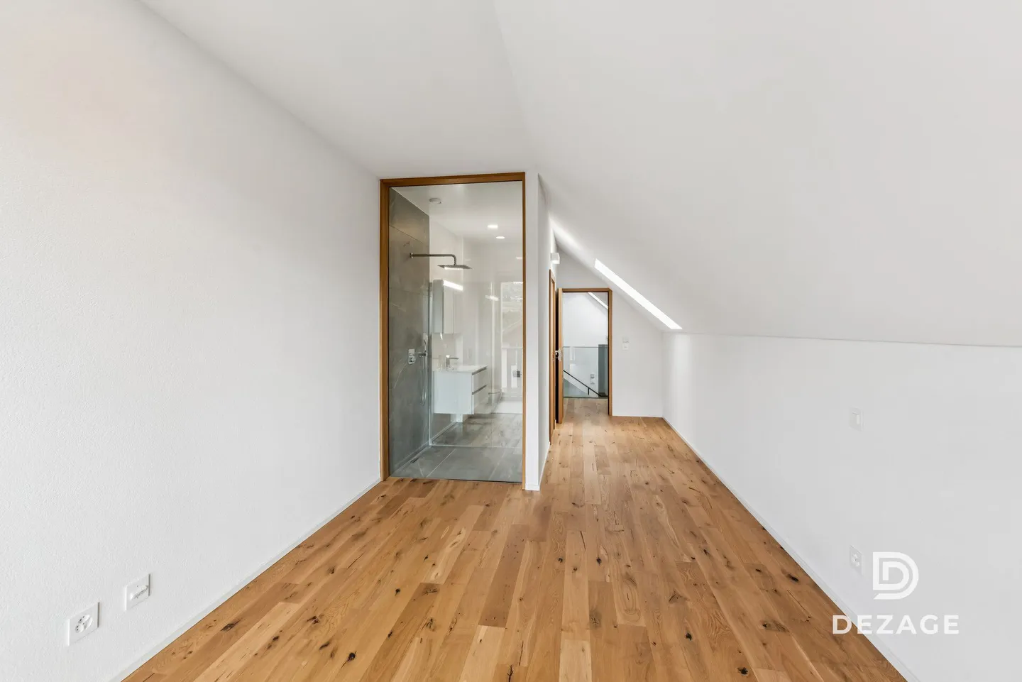 Magnificent modern duplex in the heart of the village of Bassins - Photo 13 of 15