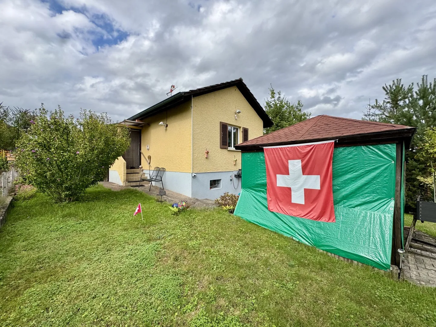 Casa situata in posizione tranquilla con fascino - Foto 9 di 9