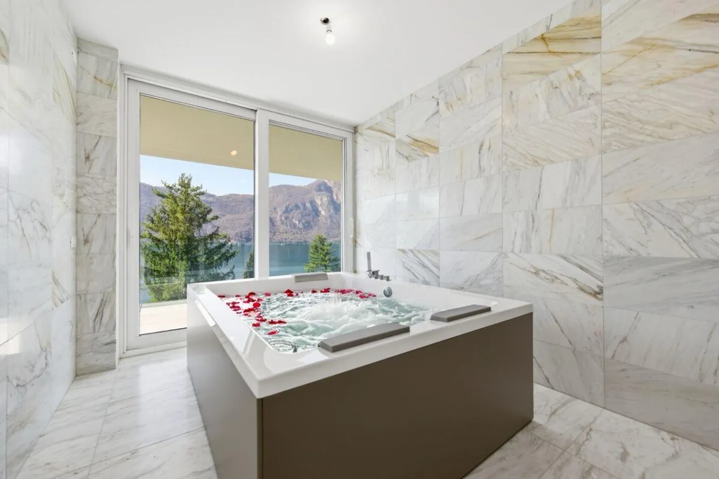 Résidence Ceresio 52 : appartements luxueux avec vue sur le lac | Résidence ... - Photo 2 sur 13