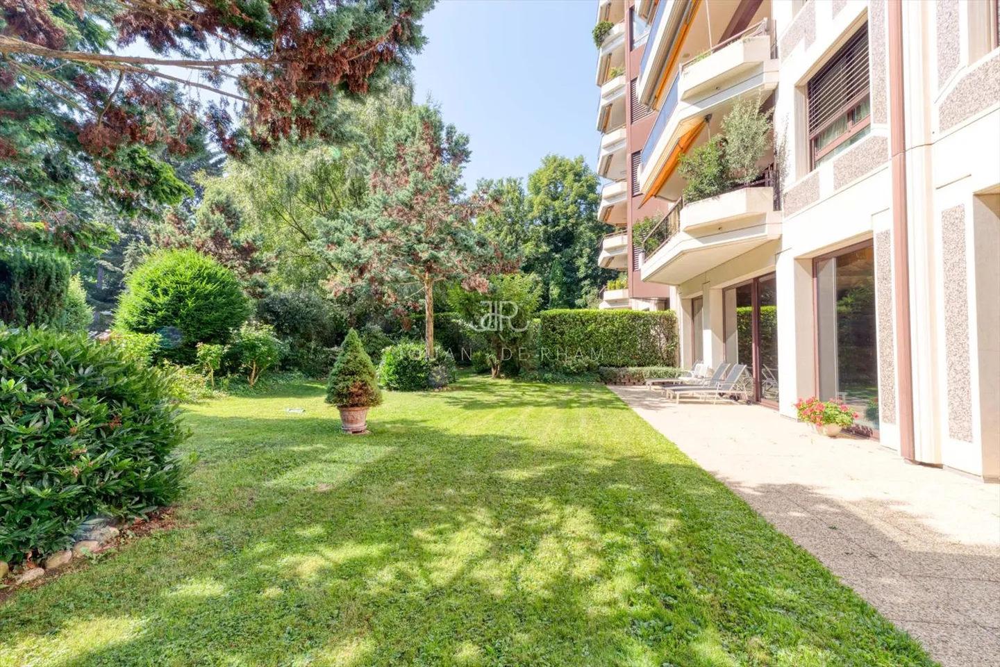 Appartement 6 pièces - Photo 9 sur 9