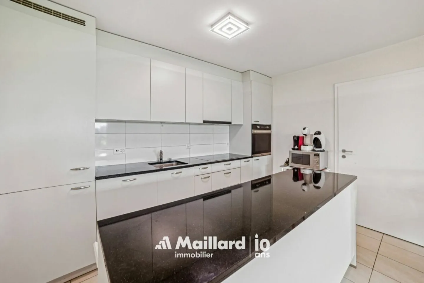 Payerne - 3,5 Zimmer mit Balkon - 84m2 - Foto 3 von 12