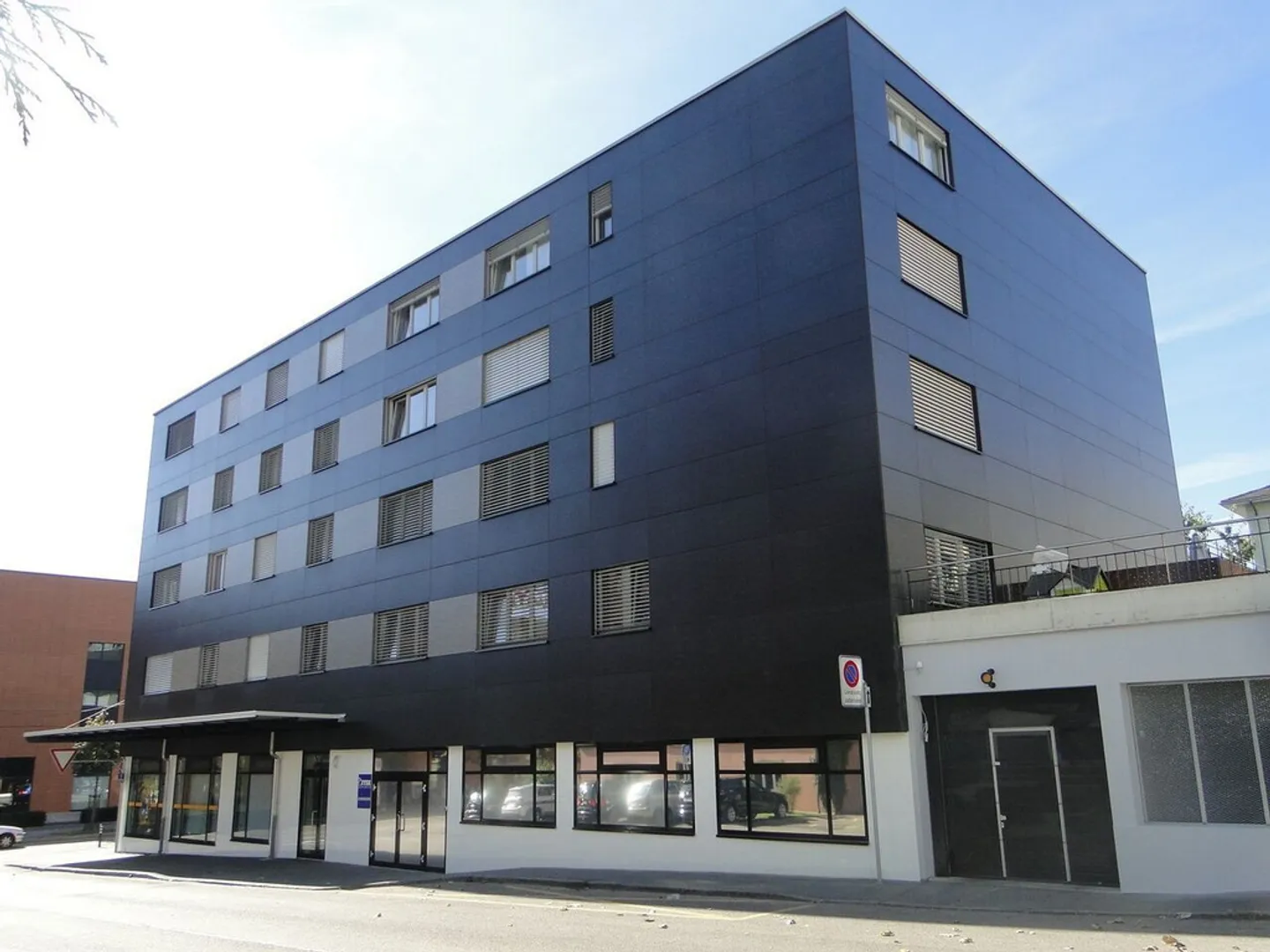 Parkplatz Nr. 21 - Foto 1 von 3