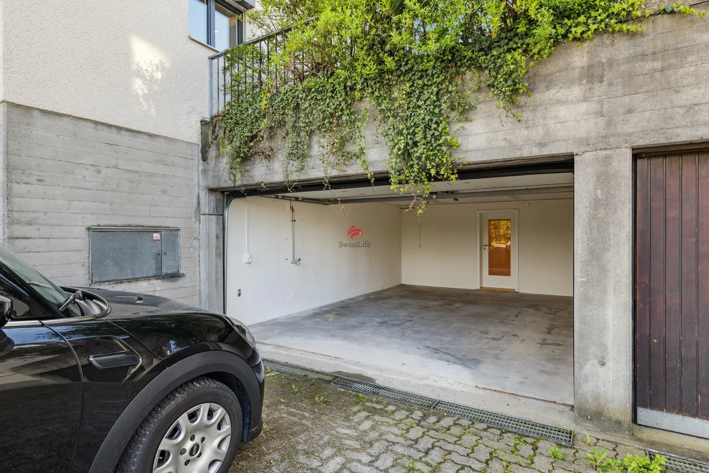 Luxury Family Home - Photo 13 of 15