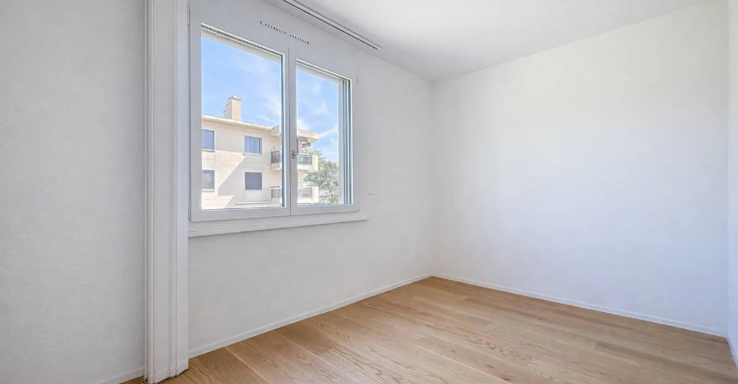 Hochwertige 4,5-Zimmer-Wohnung in einer sicheren und grünen Umgebung - Foto 11 von 12