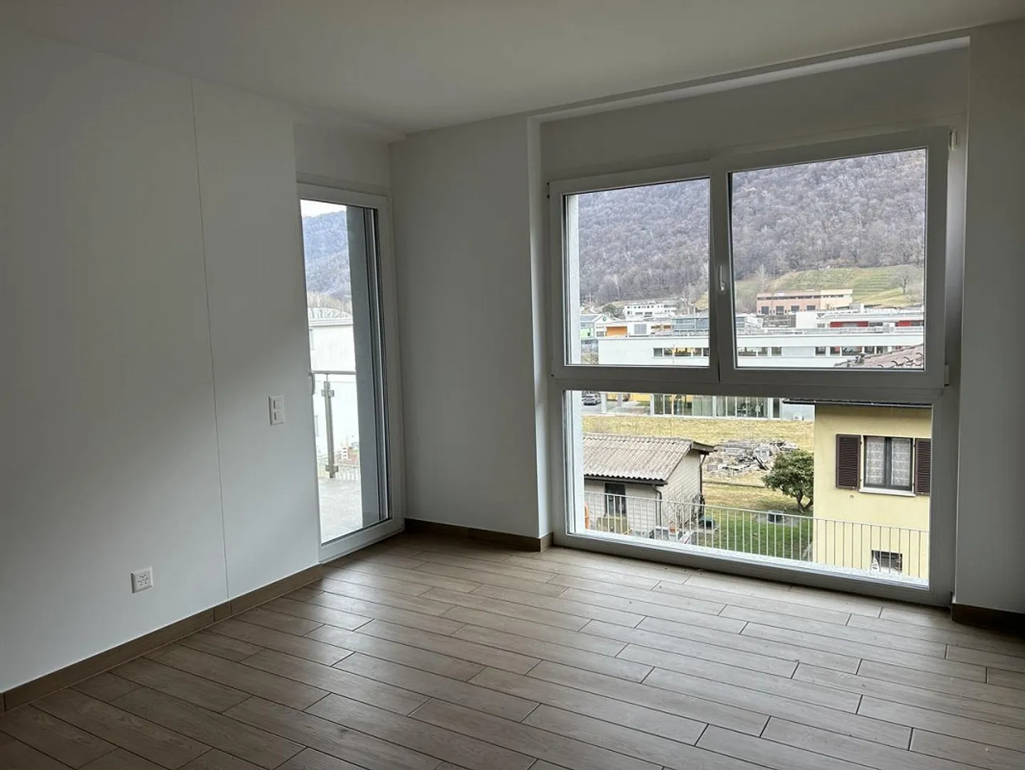 À VENDRE À RIVERA MODERNE 3.5 PIÈCES penthouse - Photo 2 sur 10