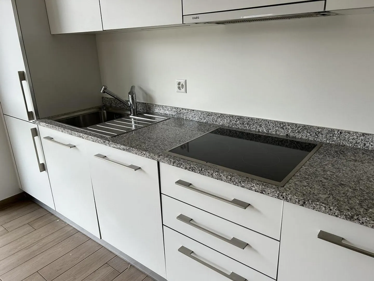 À VENDRE À RIVERA MODERNE 3.5 PIÈCES penthouse - Photo 4 sur 10