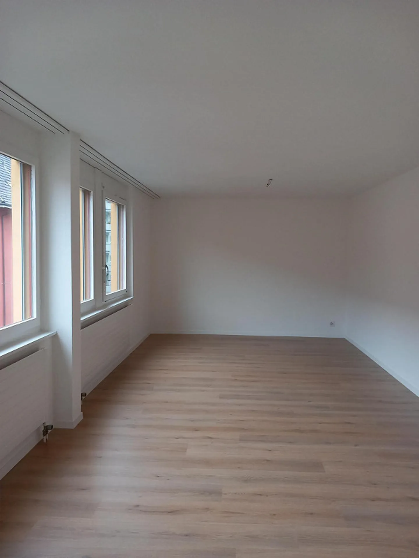 Appartement rénové à louer à Lucerne - Photo 1 sur 7