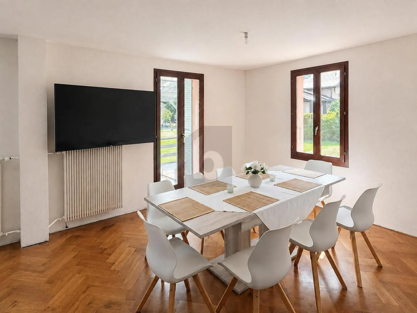 HABITAT ENSOLEILLÉ AVEC JARDIN PRIVATIF - Photo 2 sur 6