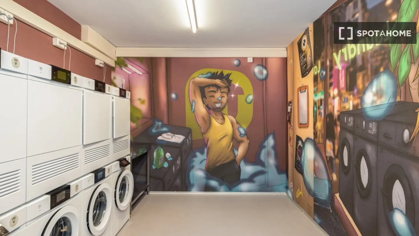 Studio à louer - Photo 3 sur 16