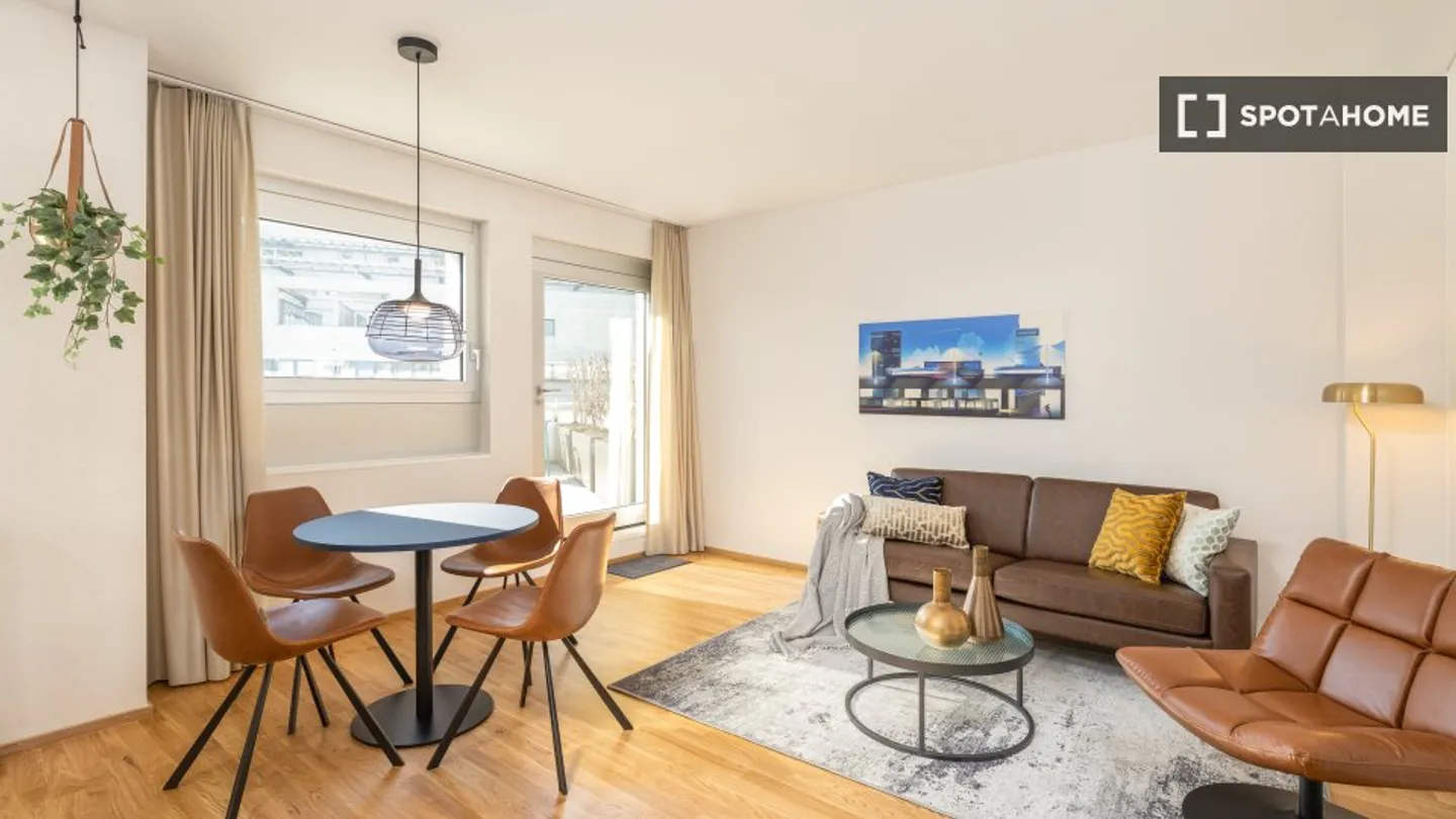 Studio à louer - Photo 7 sur 16