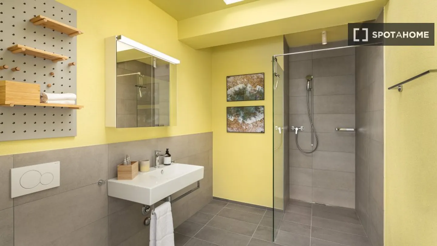 Studio à louer - Photo 8 sur 16