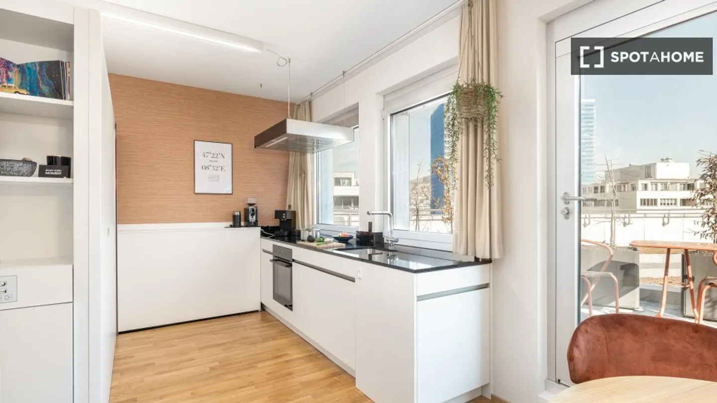 Studio à louer - Photo 9 sur 16