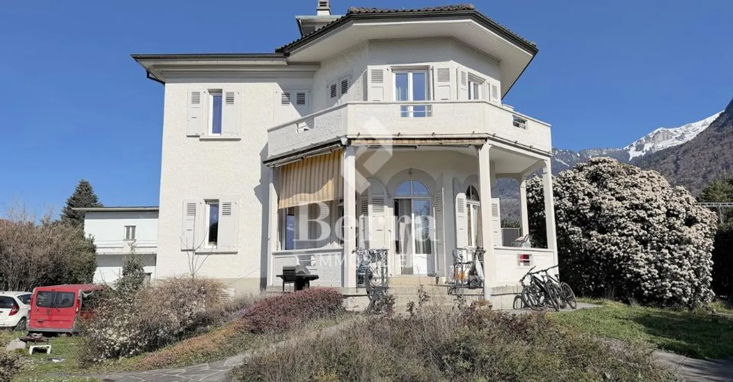 Renoviertes Renditeobjekt in Aigle - Foto 2 von 12