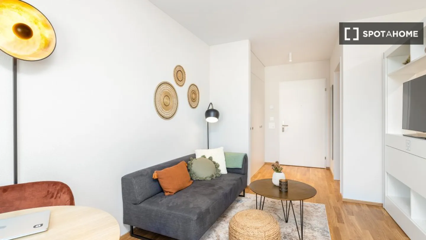 Studio à louer - Photo 15 sur 16