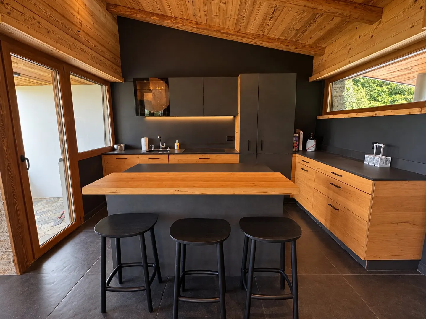 Chalet Charmant avec Piscine - Photo 6 sur 21