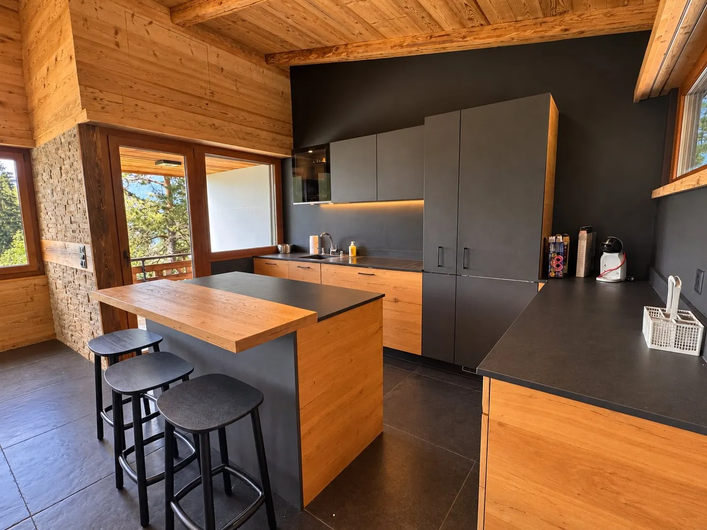 Chalet Charmant avec Piscine - Photo 7 sur 21