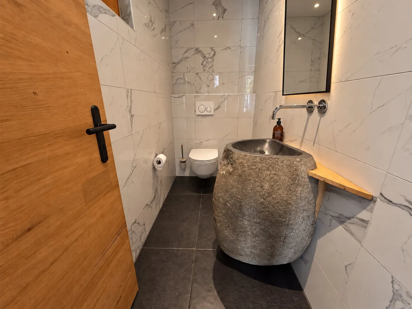 Chalet Charmant avec Piscine - Photo 8 sur 21