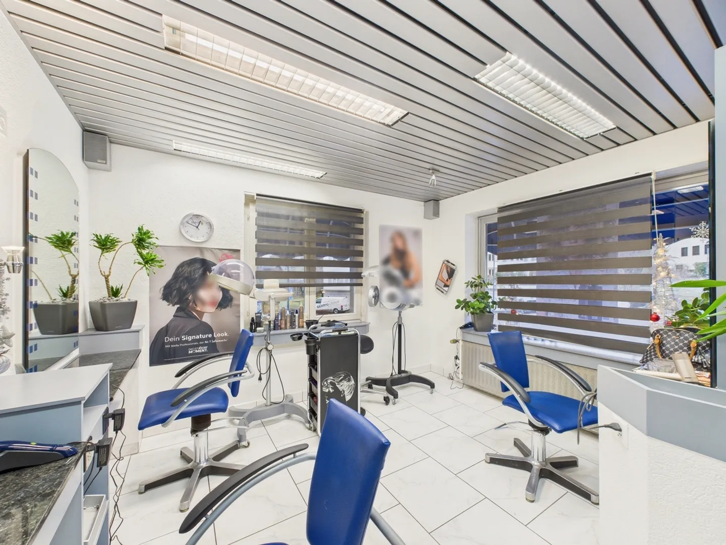 Attraktive Ladenfläche in Uster -ideal für Coiffure- oder Beauty-Ko... - Foto 6 von 10