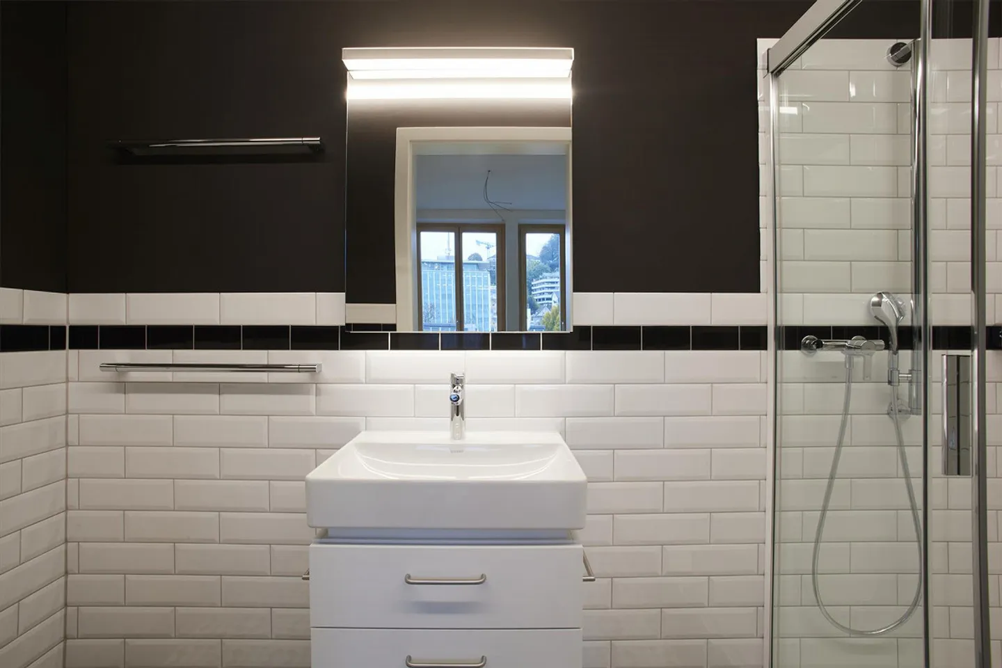 Jewelry in Lucerne: 2.5 Room Apartment with Style and Heart - Photo 6 of 8