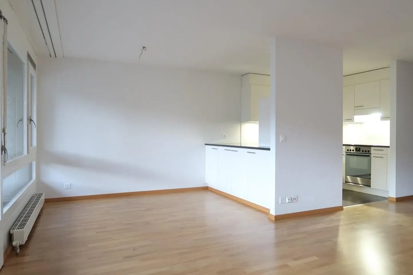 Appartement avec une vue fabuleuse sur la montagne locale bernoise - Photo 6 sur 7