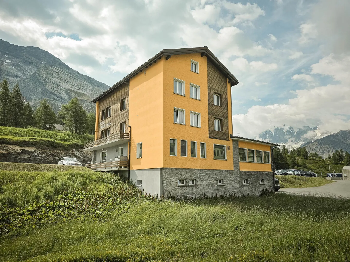Charmantes Hotel Restaurant Simplonblick - Foto 1 von 6