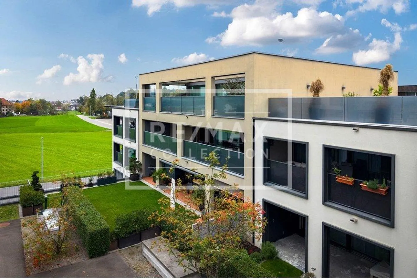 Noble appartement de 4,5 pièces avec cuisine design à vendre dans le Cham fiscalement avantageux ! Disponible immédiatement ! - Photo 1 sur 13