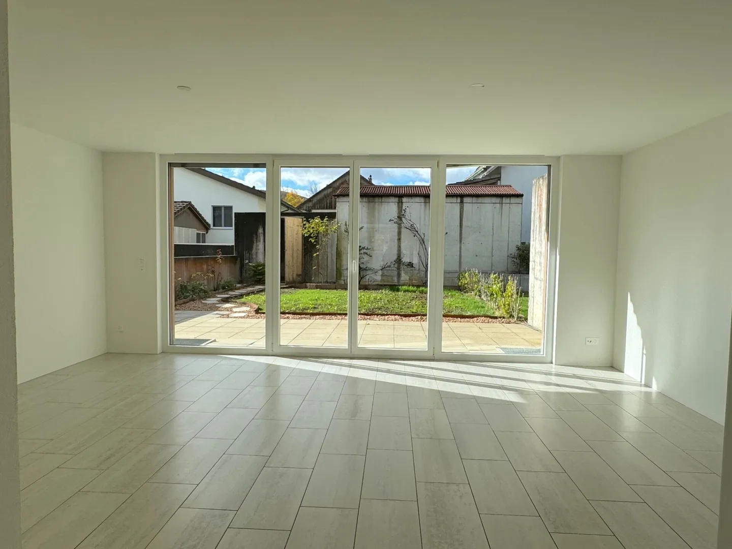 Modernes Einfamilienhaus an sonniger Lage - Foto 5 von 14