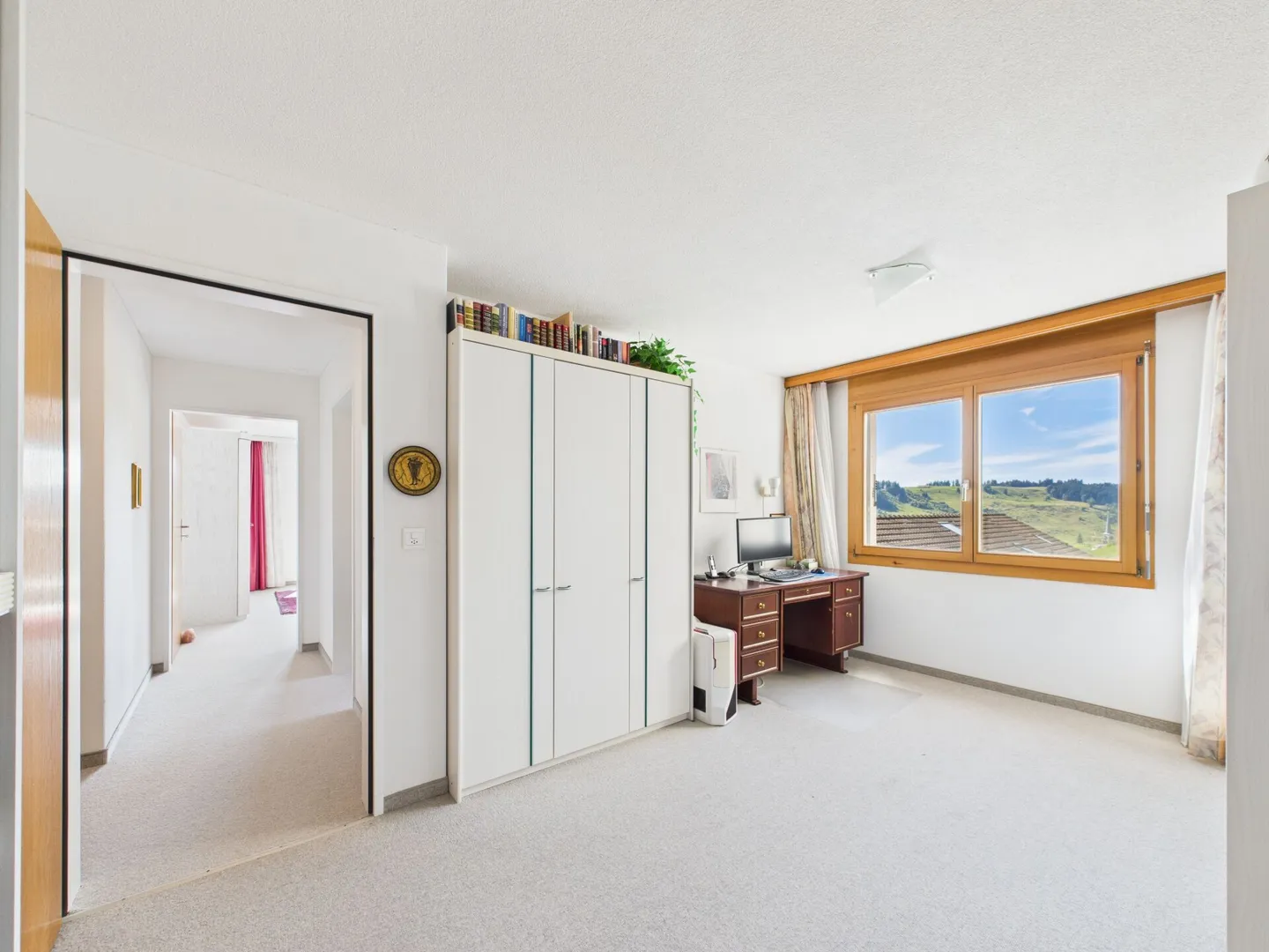 Terrace apartment with 180° mountain cinema, two bathrooms and elevator - Photo 9 of 21