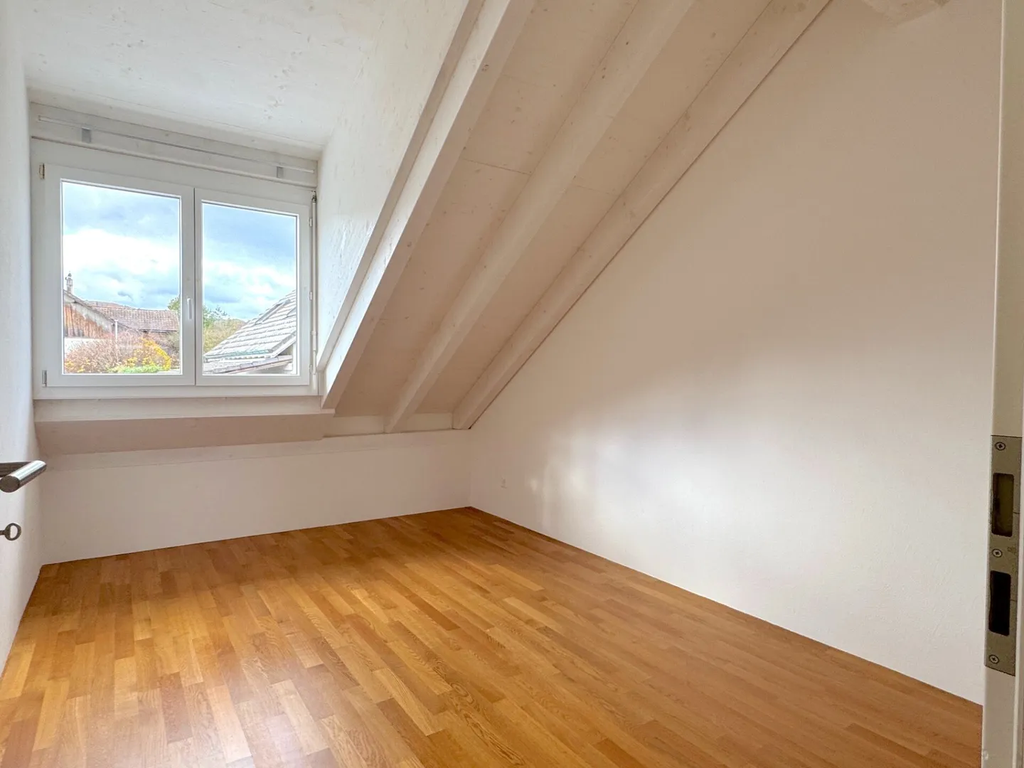 Modernes Einfamilienhaus an sonniger Lage - Foto 10 von 14