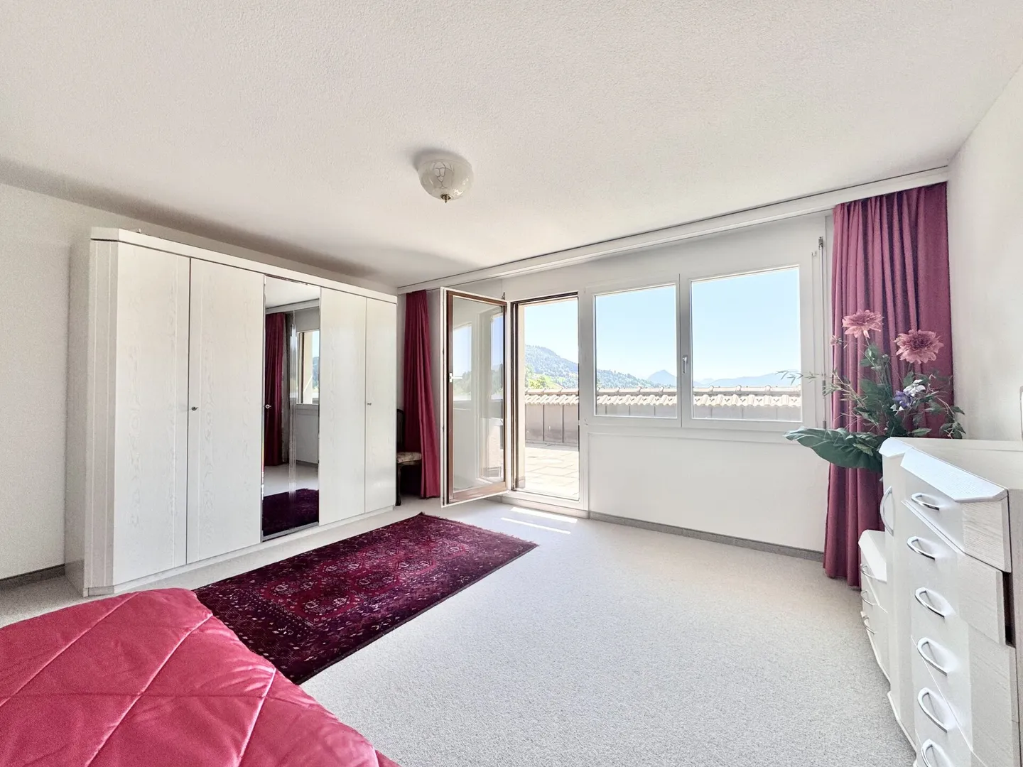 Terrace apartment with 180° mountain cinema, two bathrooms and elevator - Photo 11 of 21