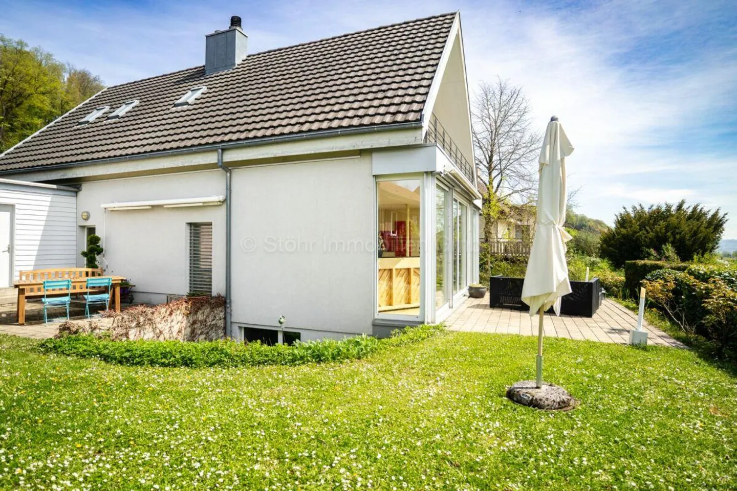 Spacious Family Home with Views - Photo 20 of 30