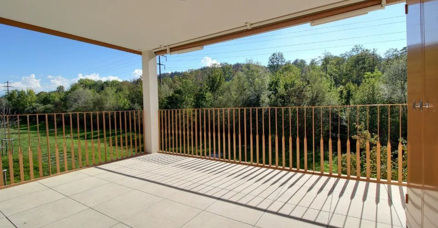 Magnificent 4.5 Zimmer mit Blick auf die Gérine! - Foto 2 von 11