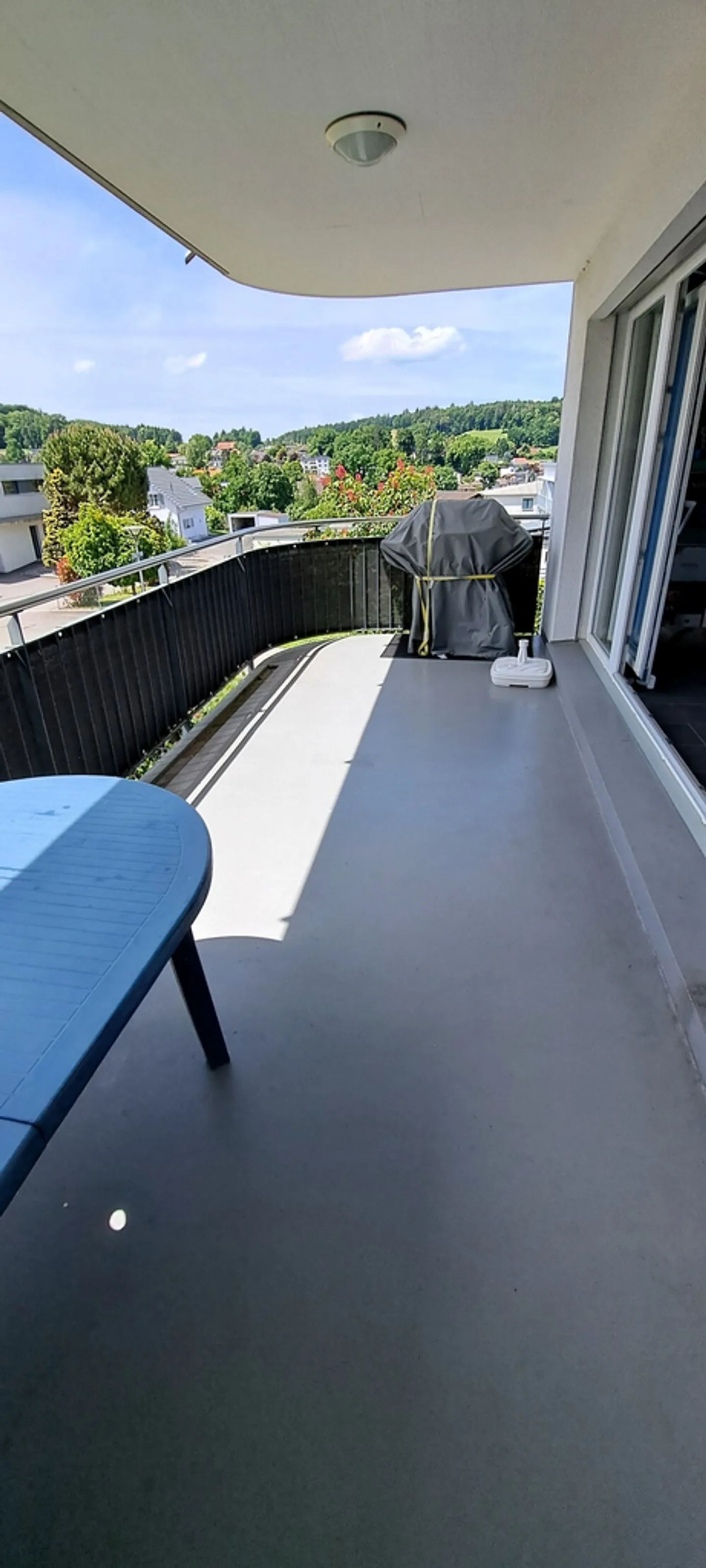 For rent: Beautiful modern 3.5-room apartment - Photo 8 of 9