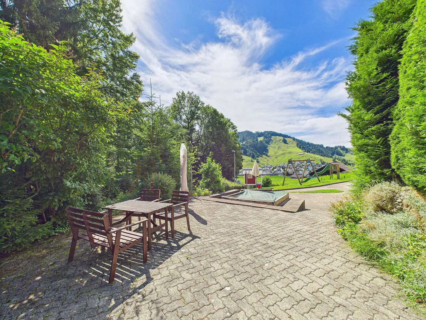 Terrace apartment with 180° mountain cinema, two bathrooms and elevator - Photo 20 of 21