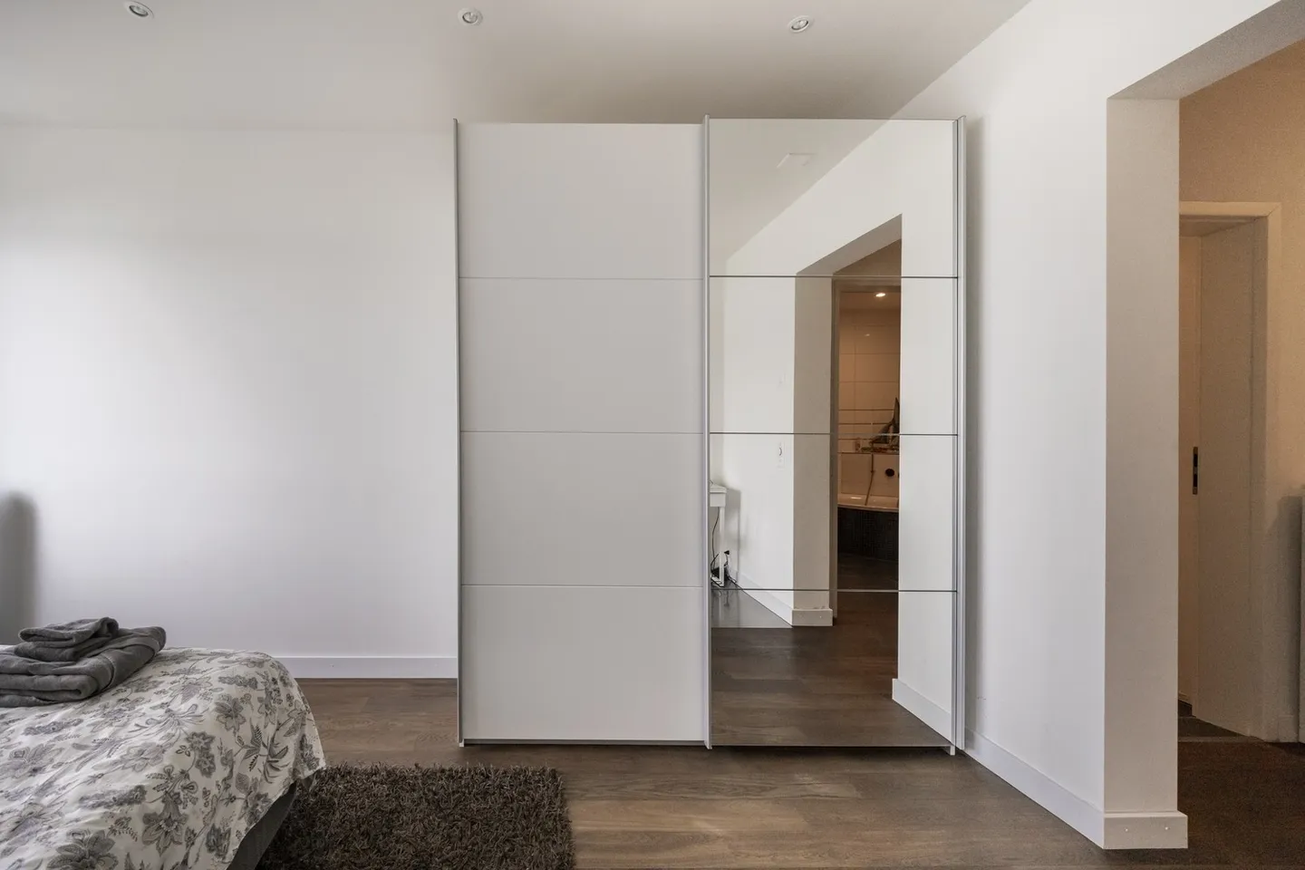 Elegante appartamento executive di 150 m2 con vista sulle Alpi e sul lago di Zurigo - Foto 20 di 45