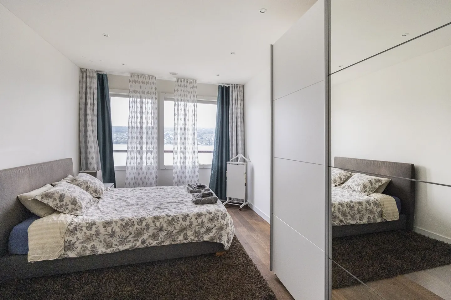 Elegante appartamento executive di 150 m2 con vista sulle Alpi e sul lago di Zurigo - Foto 21 di 45