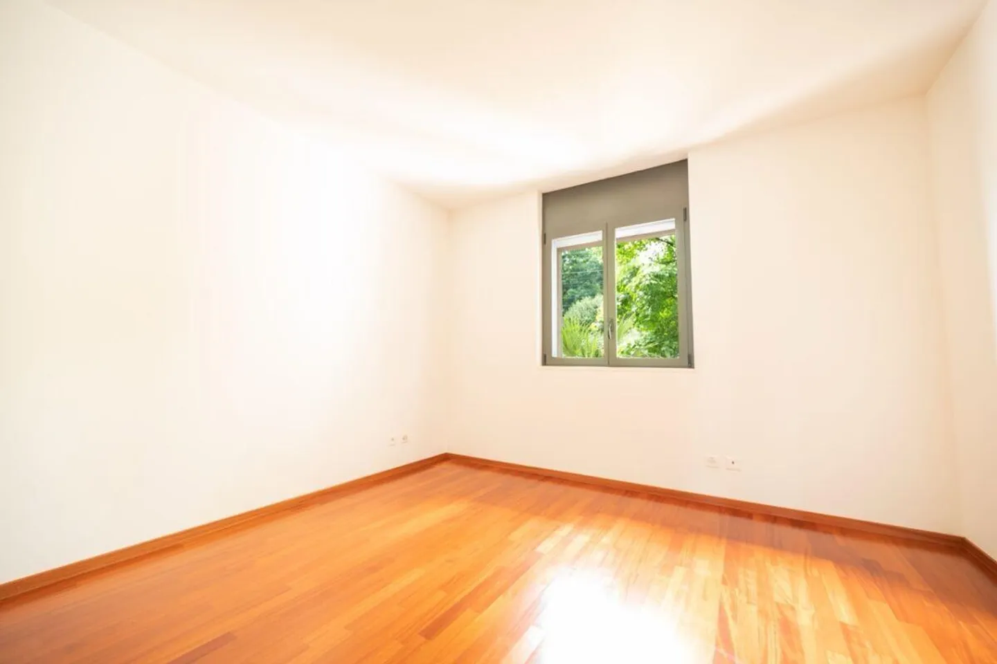 Prestigewohnung mit Seeblick nur wenige Schritte vom Zentrum entfernt - Foto 6 von 9