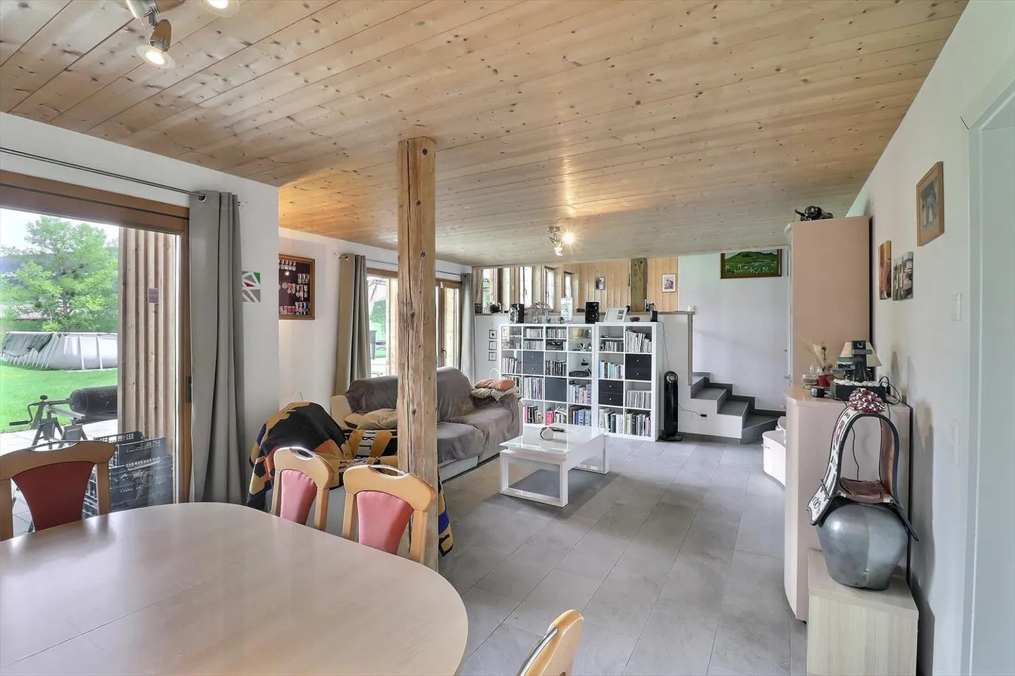 Appartement 4,5 pièces au rez-de-jardin d'une ferme totalement rénovée - Foto 4 di 10
