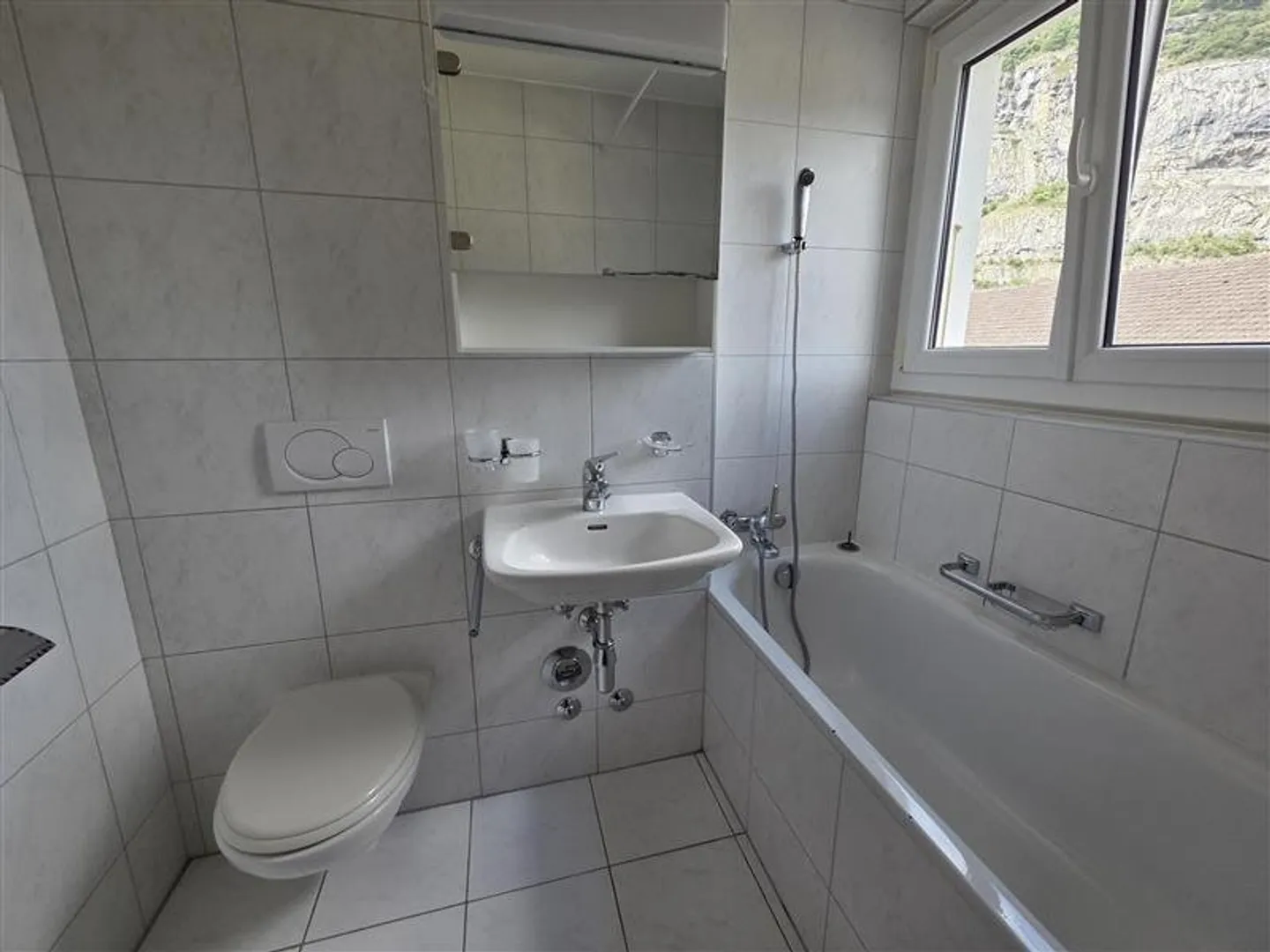 02560 - Appartamento 2.5 locali - Rue du Chanoine-Broquet 14-16 - St-Maurice - Foto 3 di 5