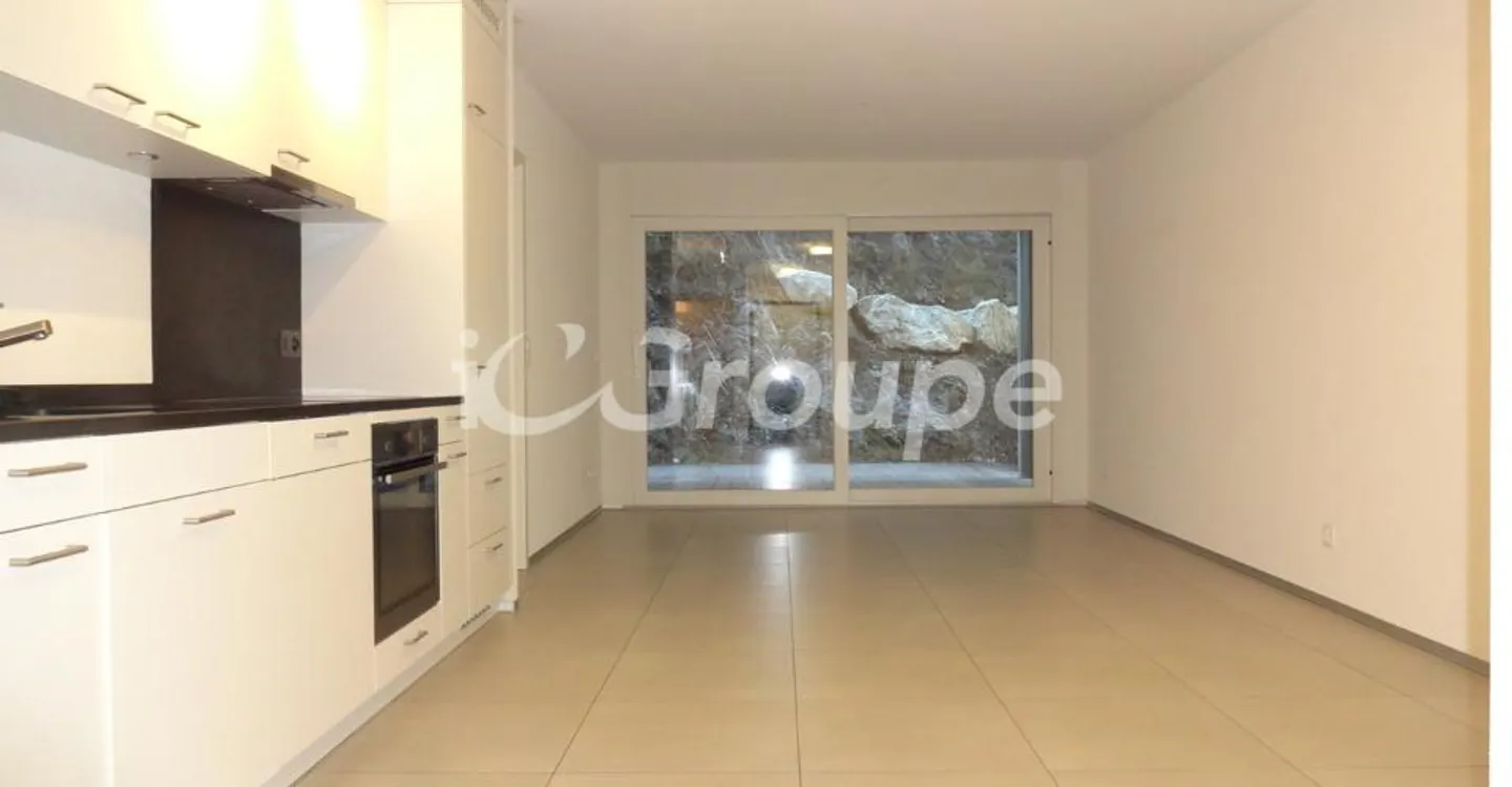 Appartement moderne au rez-de-chaussée - Photo 1 sur 13