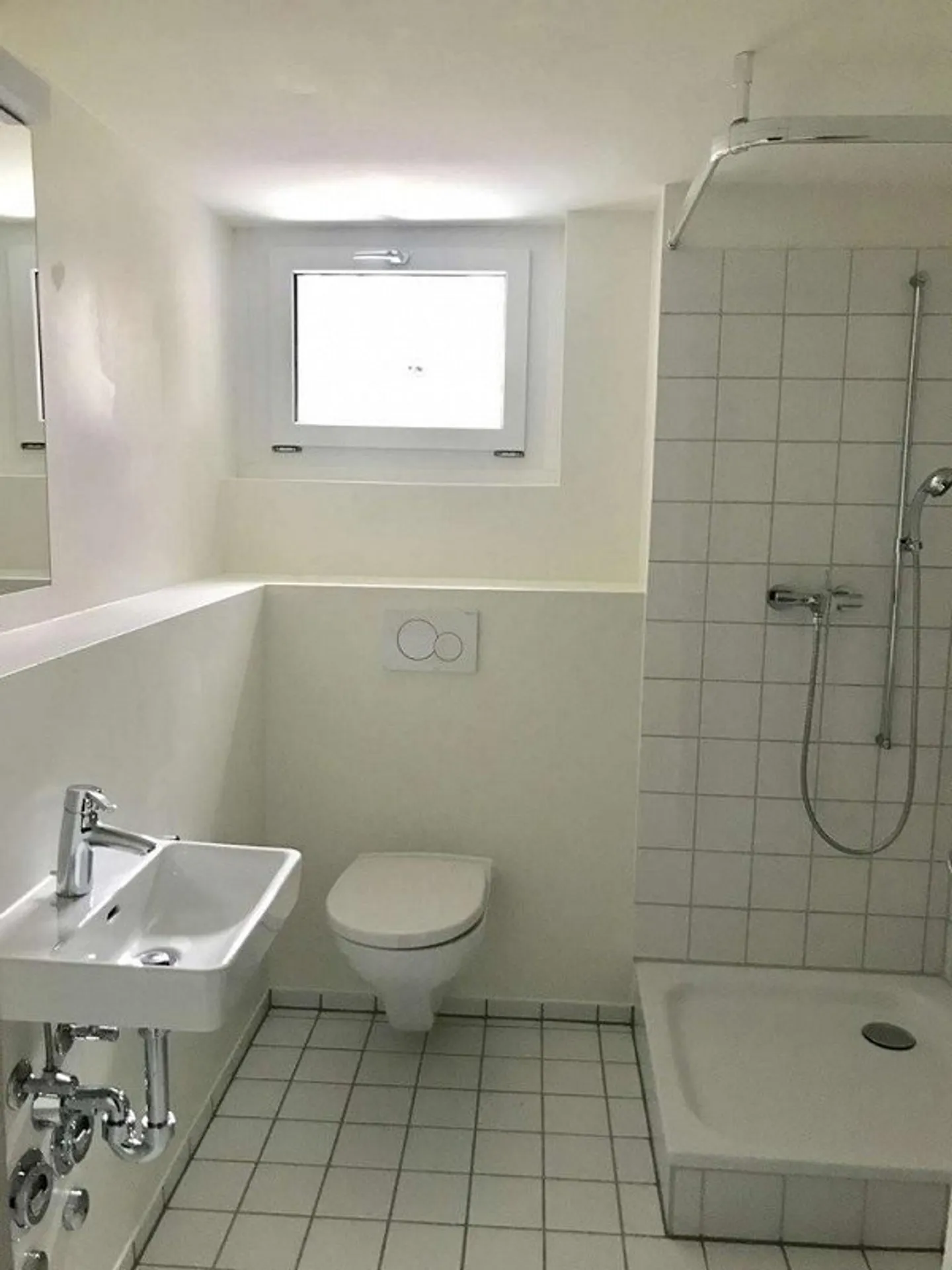 Appartement avec coin jardin ensoleillé ! - Photo 3 sur 5