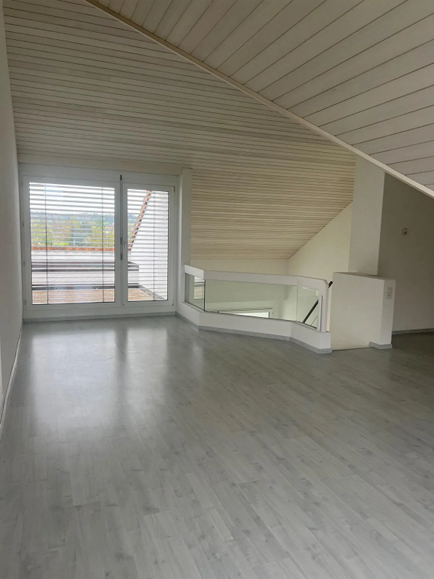 Moderne 3.5 Zimmerwohnung - Foto 3 von 6