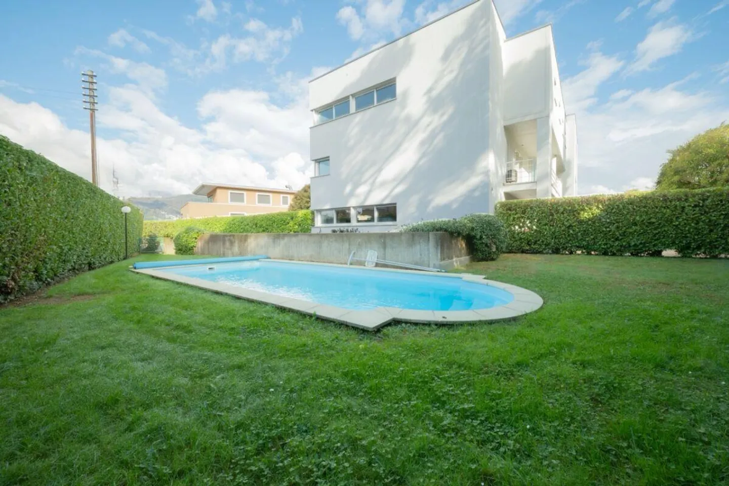 Spacious duplex apartment with large garden and maximum privacy in M... - Photo 11 of 11