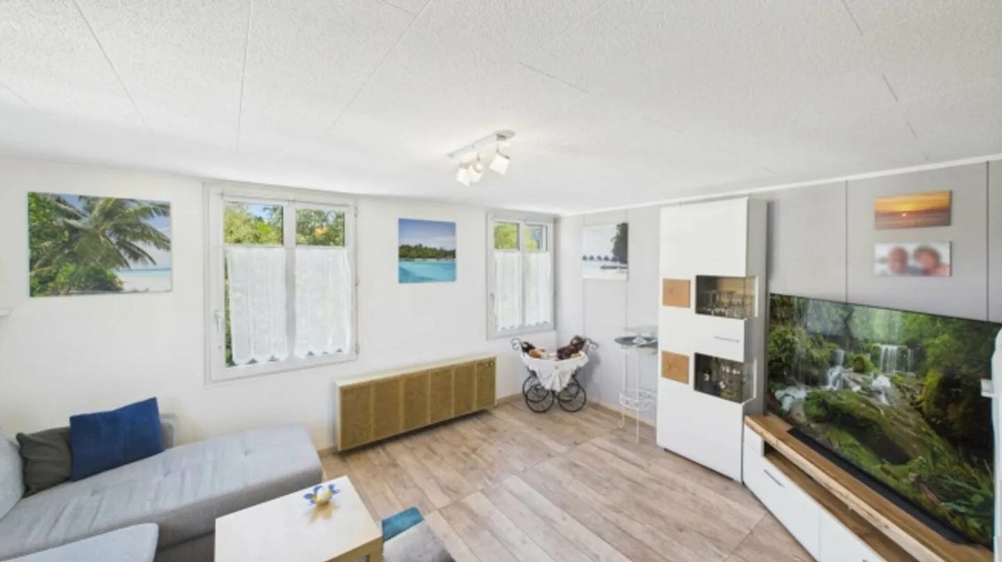 Casa indipendente con spazio verde attraente - Foto 5 di 10