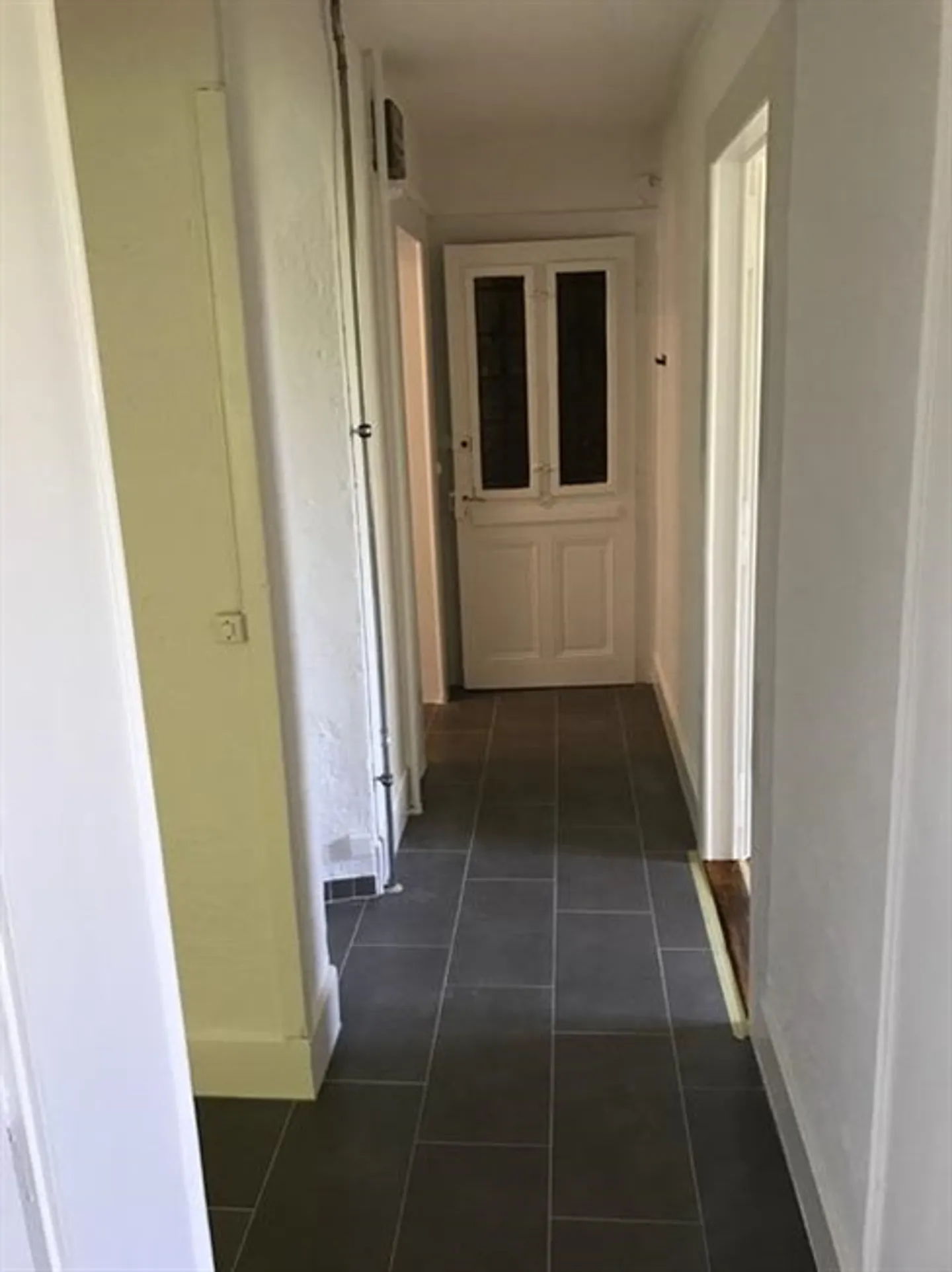 Apartment,3,54 - Photo 3 of 8