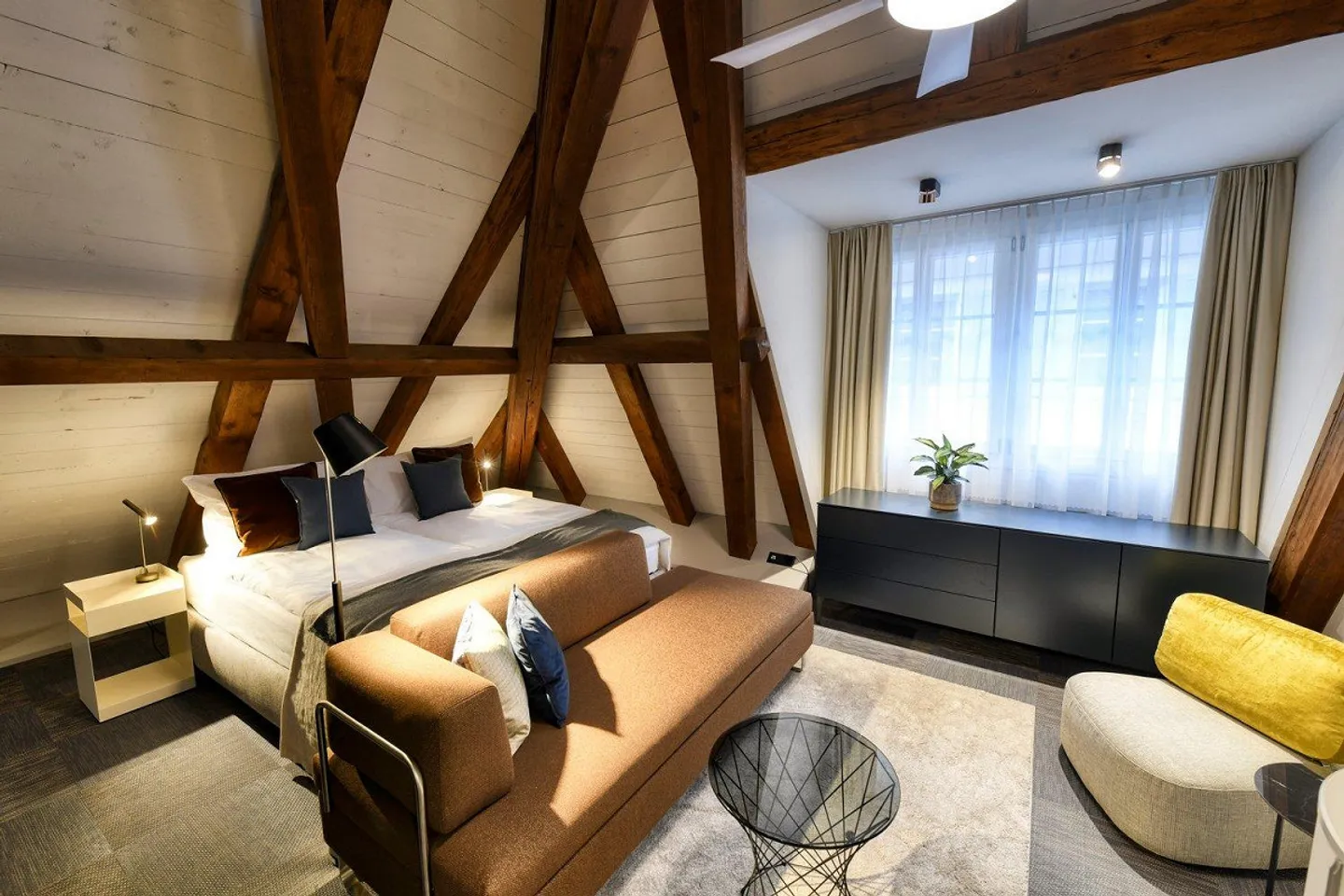 Zentrales Attika-Loft in Altdorf - Foto 1 von 13