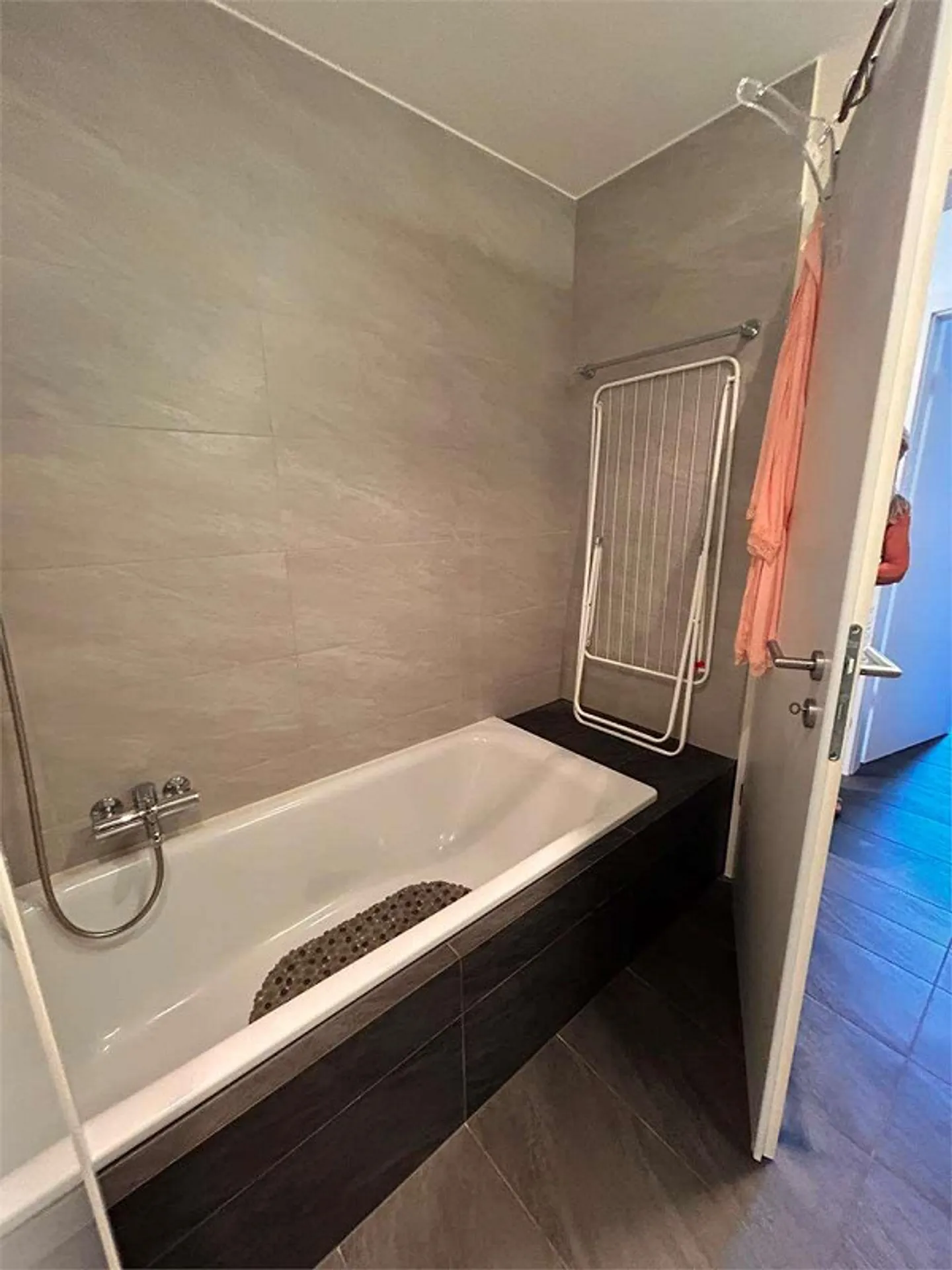 For Rent in Lugaggia - Photo 11 of 13