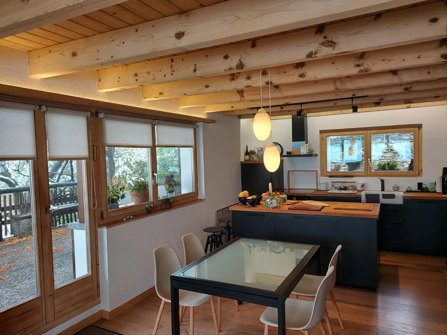 Casa contigua 5.5 stanze - Foto 2 di 8