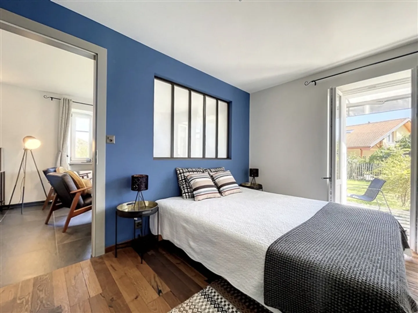 House with 2 apartments located in the heart of the village of Saint-Gingolph - Photo 6 of 13