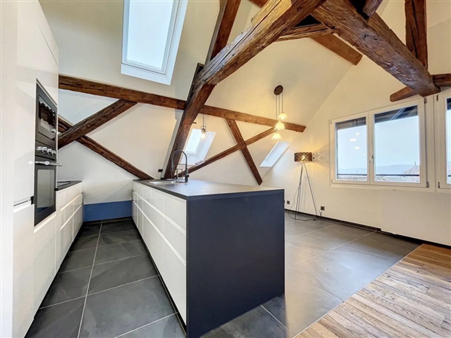 House with 2 apartments located in the heart of the village of Saint-Gingolph - Photo 9 of 13